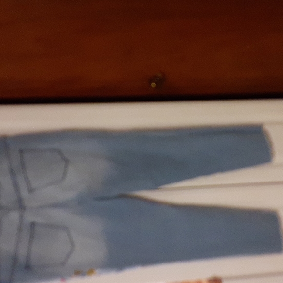 Jeans - Picture 5 of 5